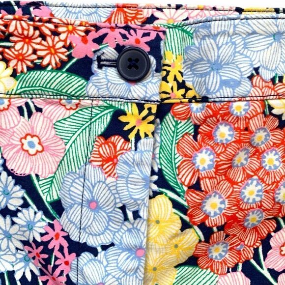 Talbots Shorts Multicolor Floral Print Flat Front Stretch Cotton Chino Size 16 - Picture 3 of 9